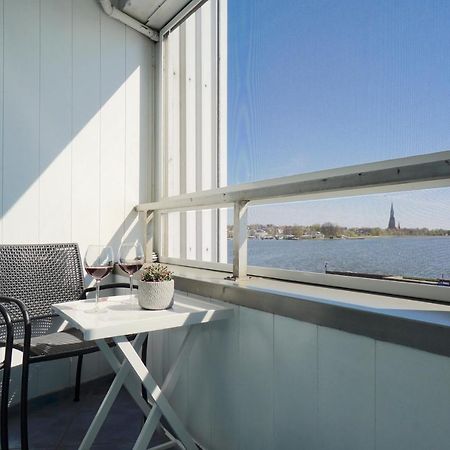 Ferienwohnung Schleiloge Mit Panoramablick Auf Die Schlei Schleswig Ngoại thất bức ảnh