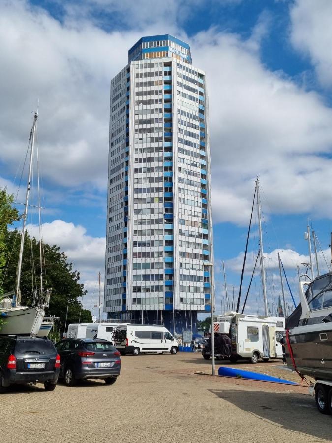 Ferienwohnung Schleiloge Mit Panoramablick Auf Die Schlei Schleswig Ngoại thất bức ảnh